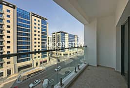 Road View | Vacant | Excellent Amenities