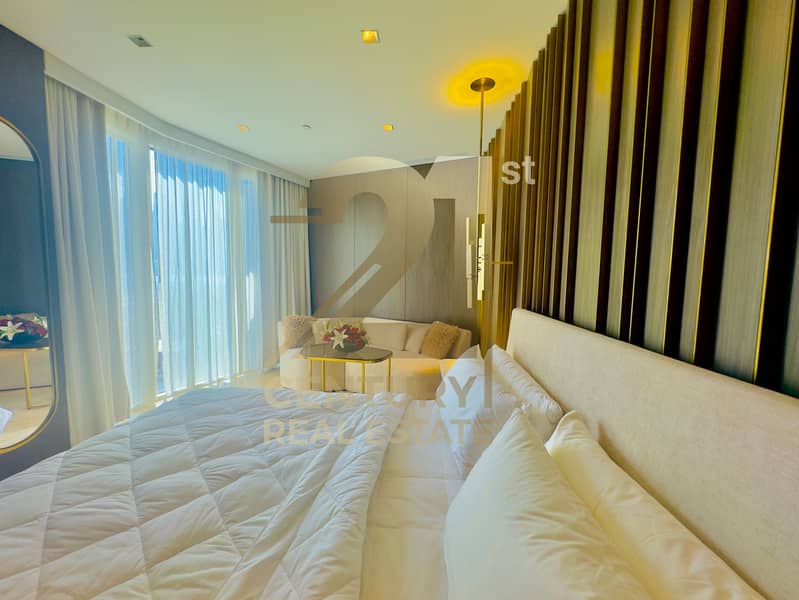 BREATHTAKING SEA VIEWS | FURNISHED | UPGRADED - Image 10