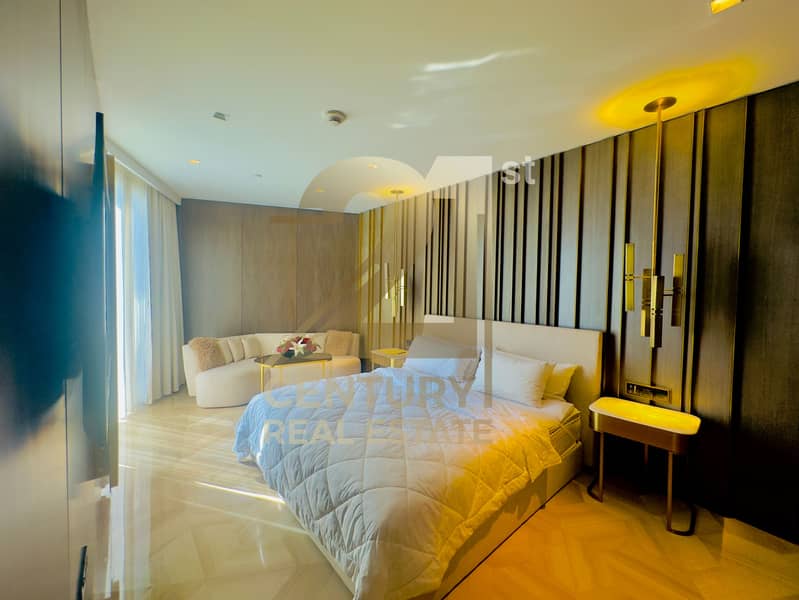 BREATHTAKING SEA VIEWS | FURNISHED | UPGRADED - Image 11