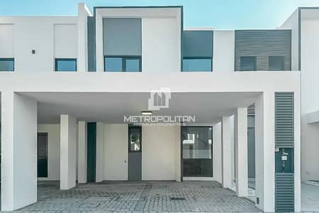 3 Bedroom Townhouse for Rent in The Valley by Emaar, Dubai - Vacant | Prime Location | Iris Layout