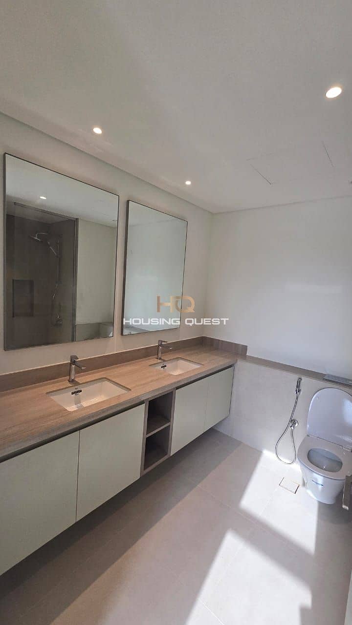 Easy Access | Near Park | Unit with white goods