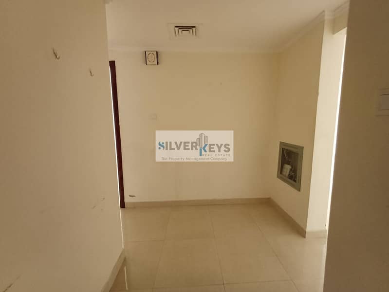 2 BEDROOM FAMILY BUILDING + CLOSED KITCHEN + SPACIOUS APARTMENT+ 2BALCONY