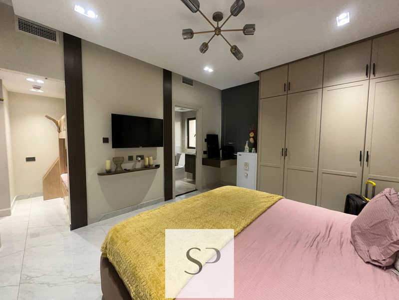 BURJ KHALIFA VIEW | LARGE TERRACE | DOWNTOWN - Image 12