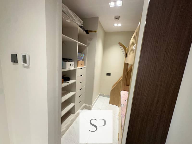 BURJ KHALIFA VIEW | LARGE TERRACE | DOWNTOWN - Image 19