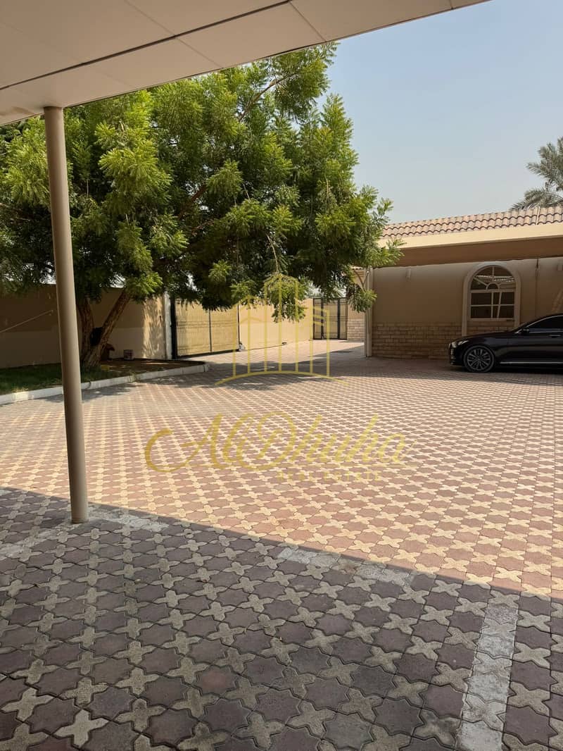 1c4d55b8-2eed-4916-9d09-050c8a64300c. jpg 1c4d55b8-2eed-4916-9d09-050c8a64300c. jpg