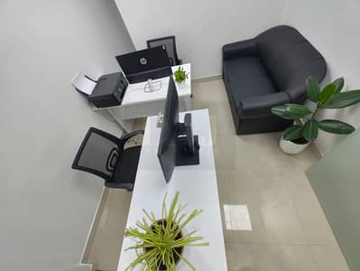 مکتب  للايجار في ديرة، دبي - 9d024c90-f9f4-451c-ac7e-075c5b757a04. jpg