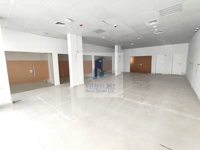 Shop for Rent in Al Sajaa Industrial, Sharjah - 1756722319335. jpg
