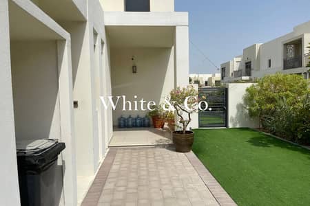 4 Bedroom Villa for Sale in Town Square, Dubai - Corner Unit | Close to Pool/Park | Rented