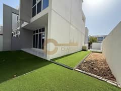 Corner 3BR Townhouse | Open Kitchen | Dual Terrace