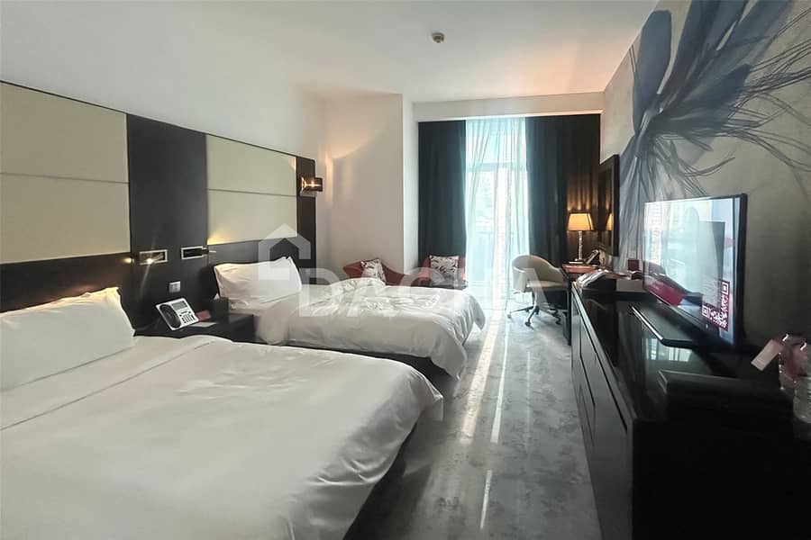 位于朱美拉湖塔 (JLT)，JLT A区，拉古娜大厦 1 卧室的公寓 670000 AED - 12676862
