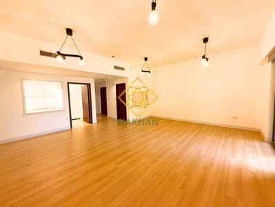 2 Bedroom Apartment for Rent in Jumeirah Beach Residence (JBR), Dubai - Community/Marina View | Vacant | High Floor