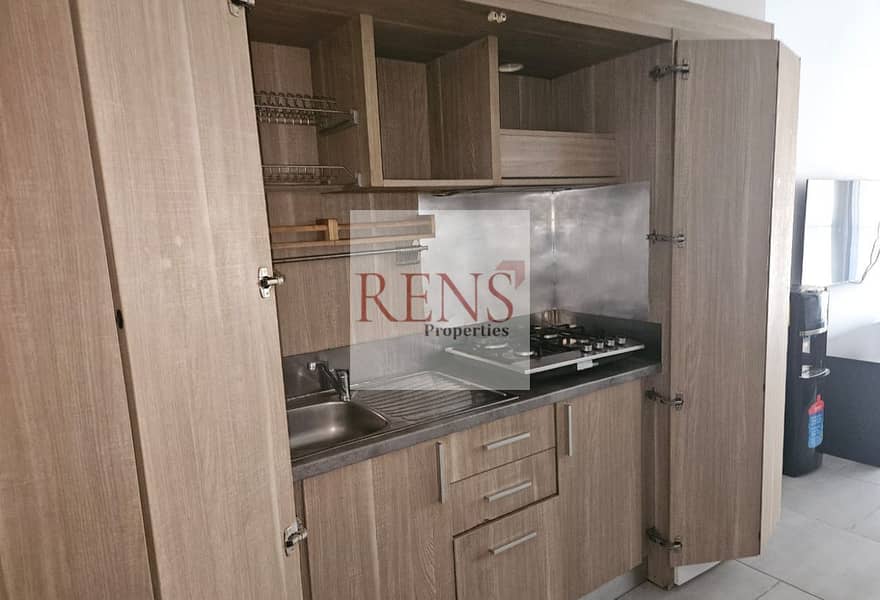 Private Balcony | Spacious Layout | Beautiful View - Image 10