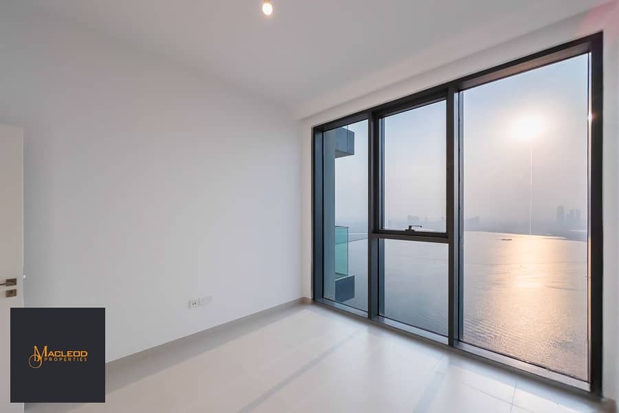 Vacant Soon/ Full Khalifa View/ Spacious Layout