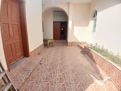 فیلا 7 غرف نوم للايجار في ضاحية الخالدية، الشارقة - 20250820_150309. jpg