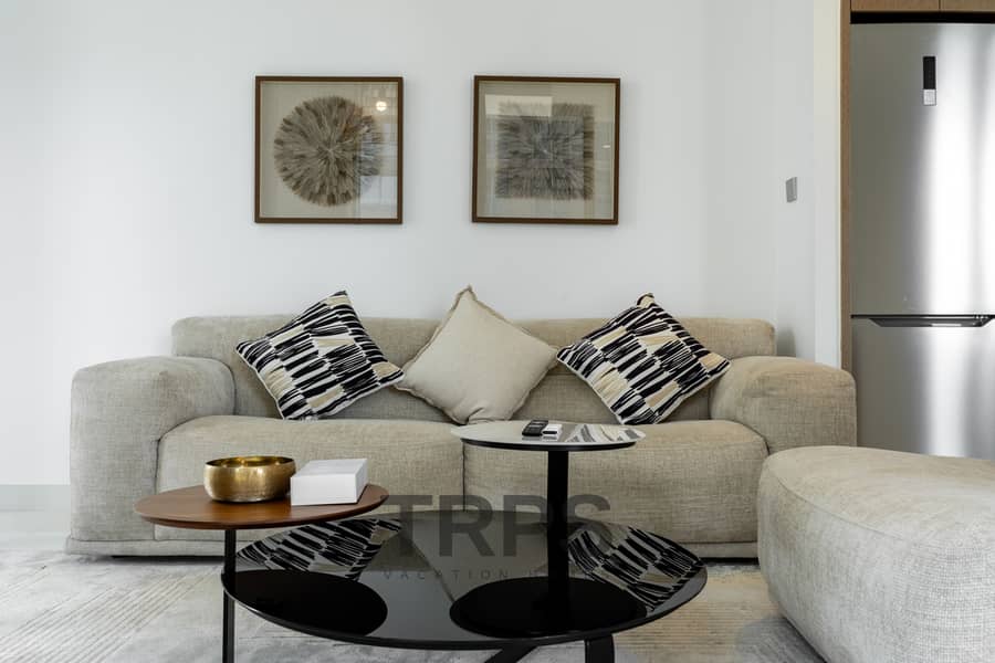 4 Emaar Beach Isle 2 - 208-36. jpg