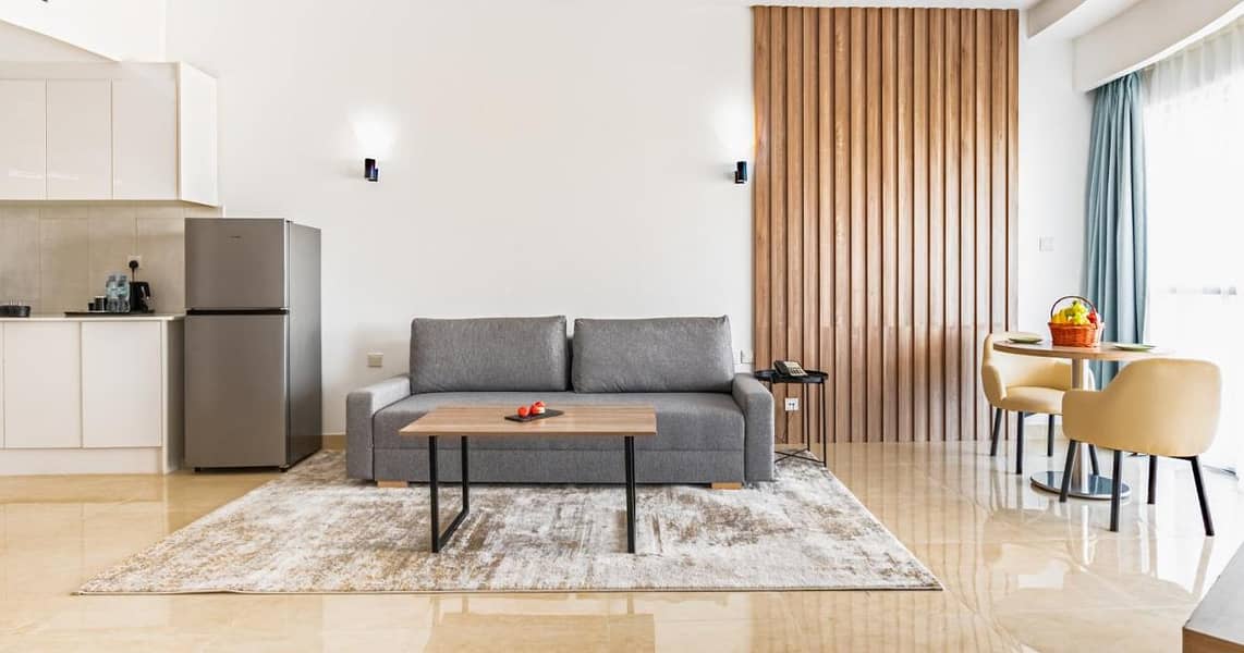 Spacious Furnished One Bedroom Free Bills - Image 14