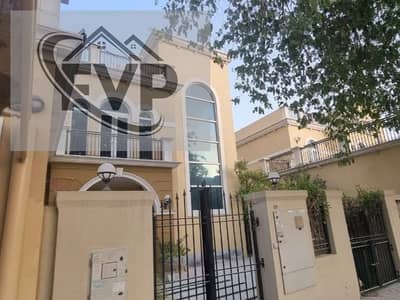 4 Bedroom Villa for Rent in Jumeirah Park, Dubai - DeWatermark. ai_1756463283008. jpg