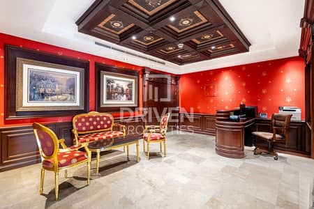 Office for Rent in Business Bay, Dubai - Fully Fitted and Furnished Office | Canal View