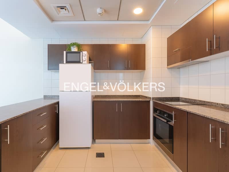 Marina Views | Corner Unit | High Floor - Image 6