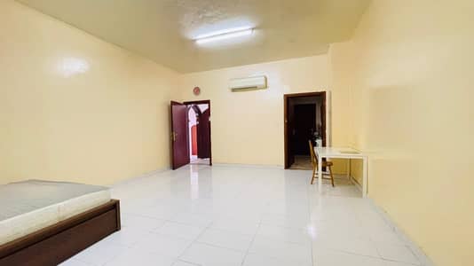 1 Bedroom Apartment for Rent in Al Falah Street, Abu Dhabi - 132536c1-6e8a-453b-ba32-b41532471813. jpg
