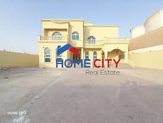 6 master bedrooms | 2 living rooms | Majlis