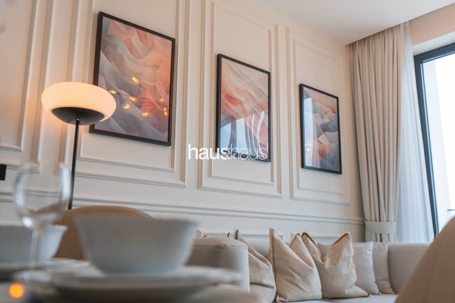 Newly Furnished | Near Circle Mall | Elegant - Image 31