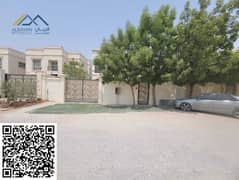 فيلا للإيجار في موقع مميز وبسعر ممتاز