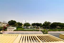 فیلا في الينابيع 15،الينابيع 2 غرف 3725000 درهم - 12686941