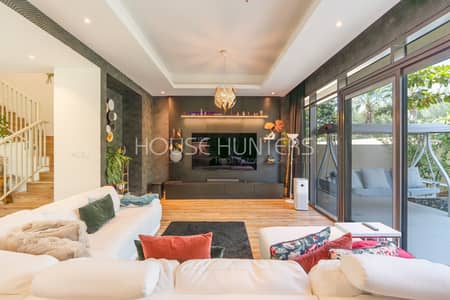3 Bedroom Villa for Rent in DAMAC Hills, Dubai - Modern Fully Furnished | Upgraded and vacant