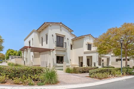 7 Bedroom Villa for Sale in Arabian Ranches, Dubai - Vacant Upgraded 6BR Villa with Large Corner Plot