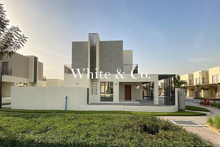 4 Bedroom Townhouse for Sale in Dubai South, Dubai - Corner Unit |Modern Townhouse|Great Value