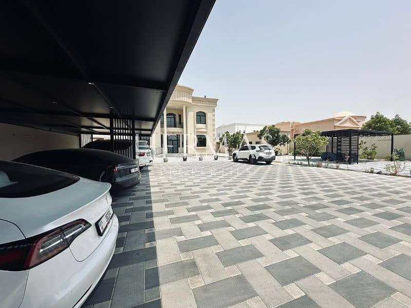 5 BR+Maid l Fully Upgraded Furnished l Huge Independent Villa