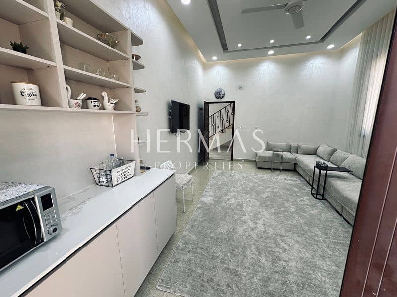 5 BR+Maid l Fully Upgraded Furnished l Huge Independent Villa - Image 10