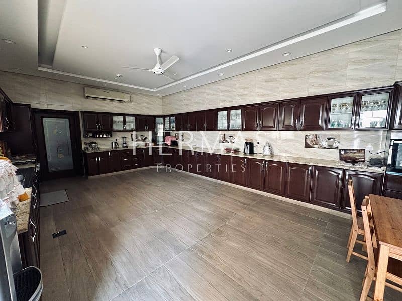5 BR+Maid l Fully Upgraded Furnished l Huge Independent Villa - Image 23