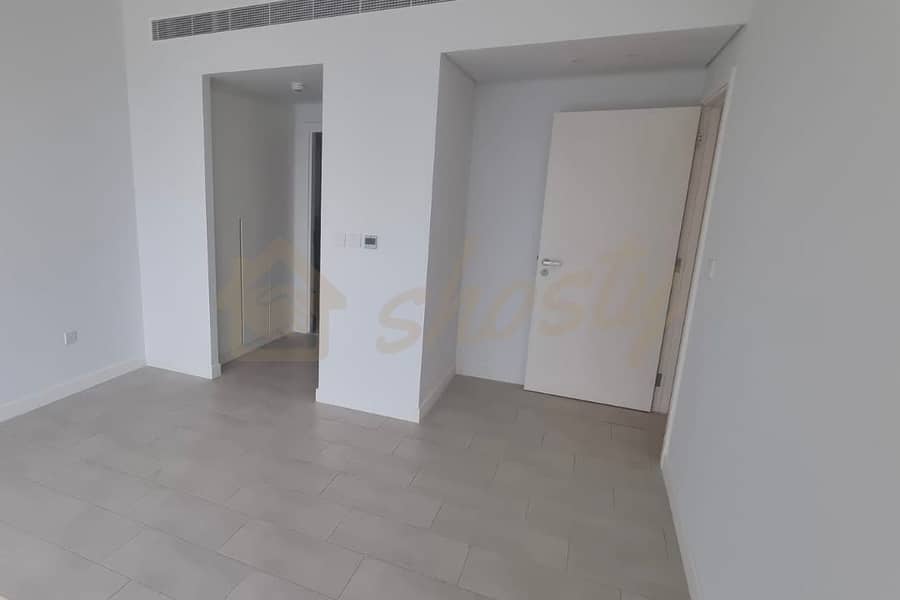 Unfurnished | Spacious | Panoramic Sea View