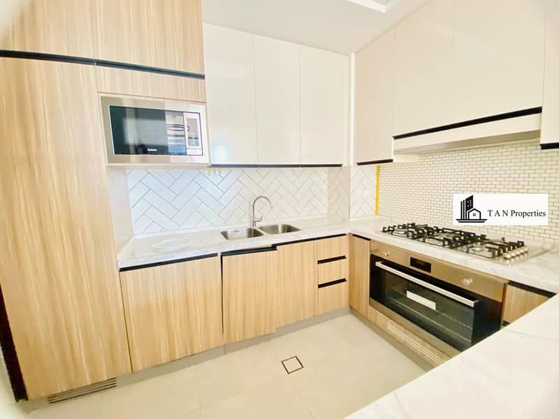 Spacious 2BR + Storage | | Elegant Layout | | Kitchen Appliances | | Only Family - Image 22