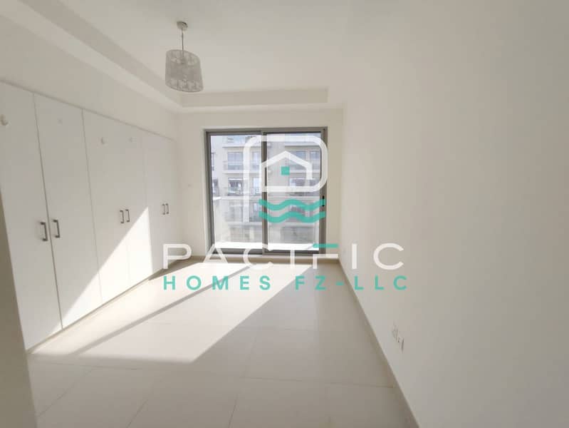 Investor Deal | High Floor | Nicely Maintained Unit Investor Deal | High Floor | Nicely Maintained Unit
