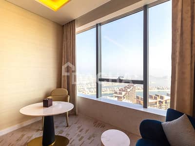 Studio for Rent in Palm Jumeirah, Dubai - Furnished | Sea and Burj View | The Palm Tower