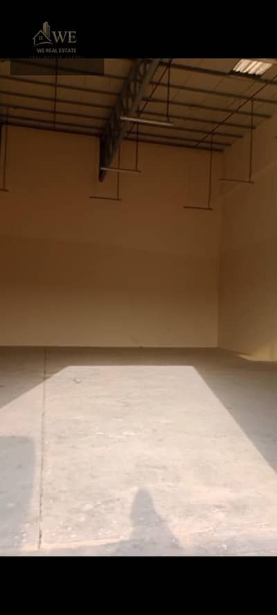 مستودع  للايجار في أم الثعوب، أم القيوين - صورة واتساب بتاريخ 1447-02-01 في 05.00. 42_a80b19b6. jpg