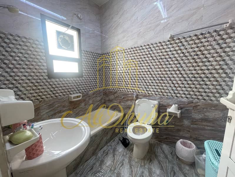 6 1c9aca2e-c6bd-4858-9dd2-655e067227b7. jpg