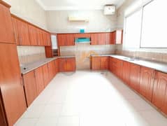Nice 4 Master BR villa with Maid room, Majlis, Living hall - MBZ city
