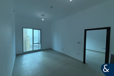 1 Bedroom Apartment for Sale in Dubai Marina, Dubai - Vacant | High Floor | Sea View | One Bed