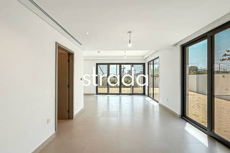 4 Bedroom Villa for Rent in Tilal Al Ghaf, Dubai - Aura Gardens | Landscaped | Single row