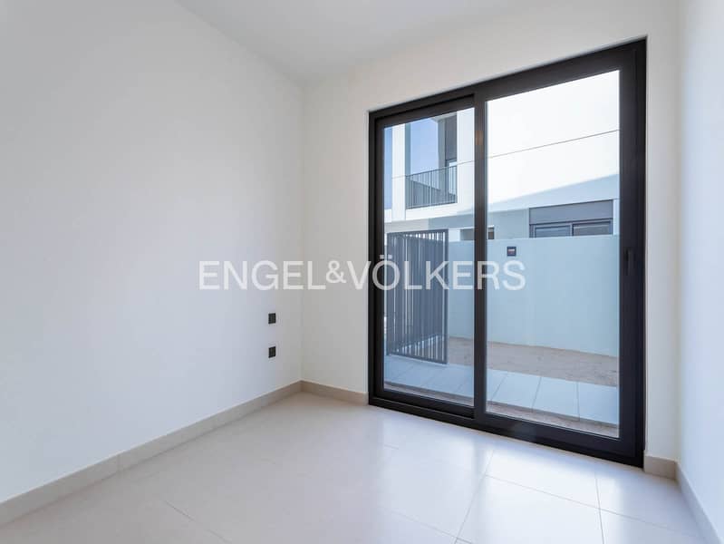 Internal Location | Near Amenities | Brand New - Image 12