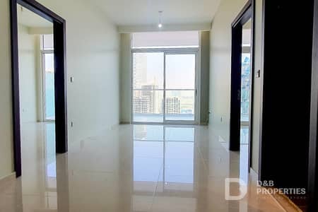 2 Bedroom Flat for Rent in Business Bay, Dubai - Canal View | Available furnished | Vacant by Oct