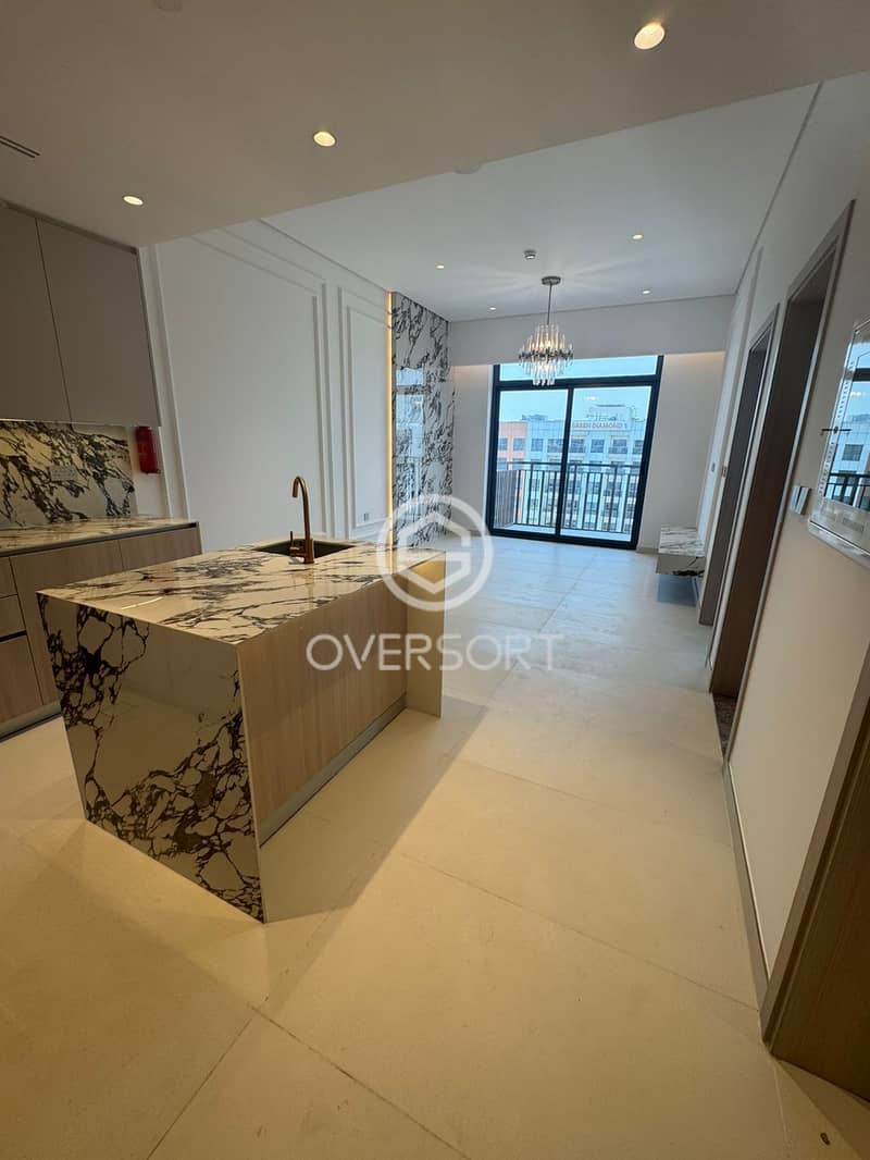 Stylish 1 Bedroom + Study, kitchen suppliers - Image 1