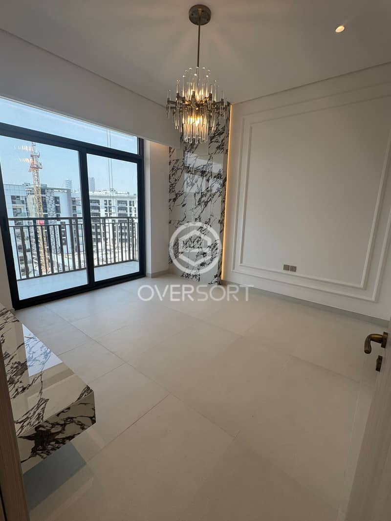 Stylish 1 Bedroom + Study, kitchen suppliers - Image 5