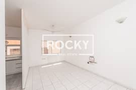 Spacious Studio Apt with Window A/C in Bur Dubai