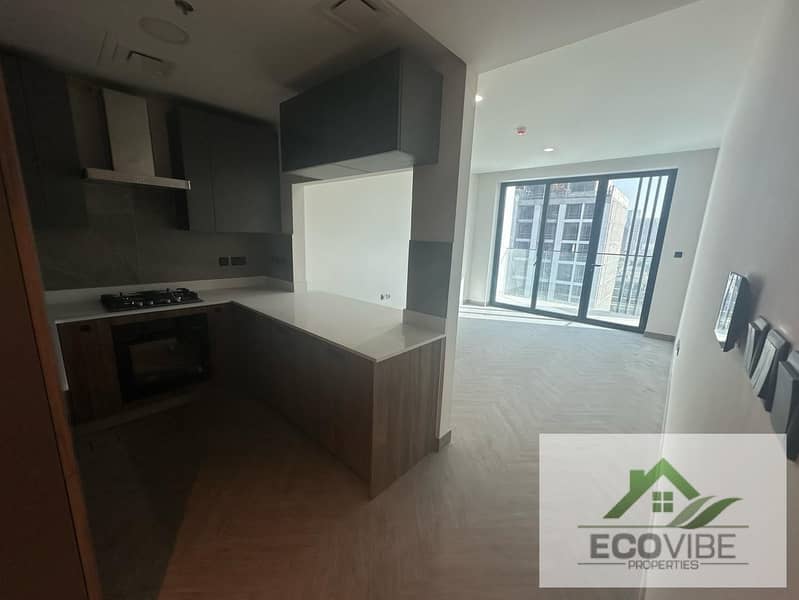 High floor big layout | Unfurnished 1 BHK for rent | Brand new