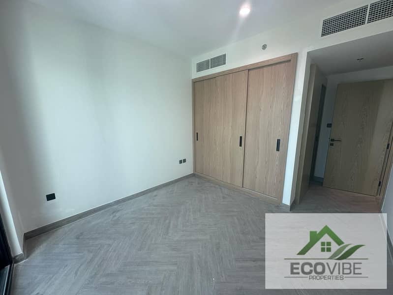 High floor big layout | Unfurnished 1 BHK for rent | Brand new